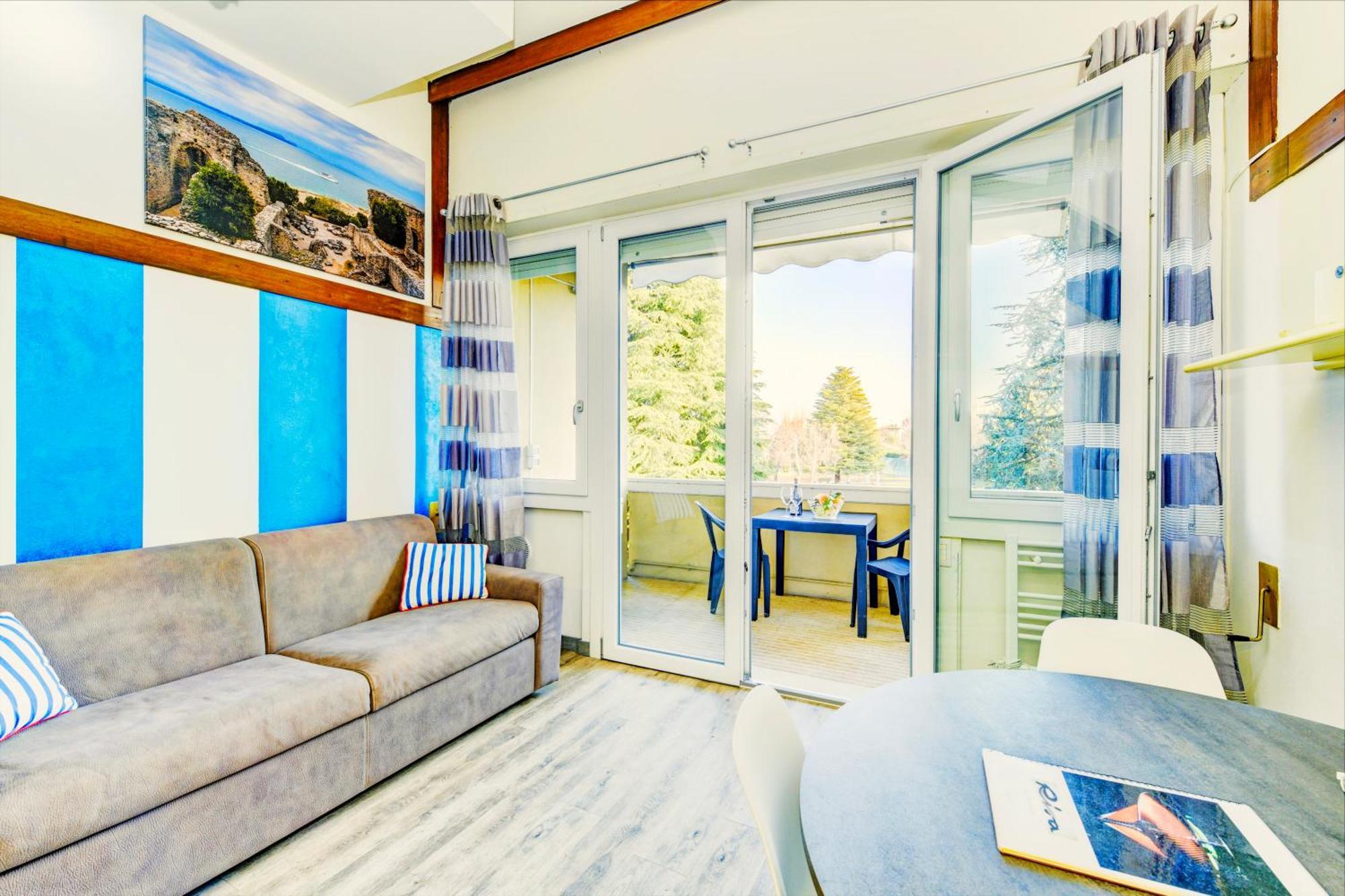 The Riva Apartment סירמיונה מראה חיצוני תמונה